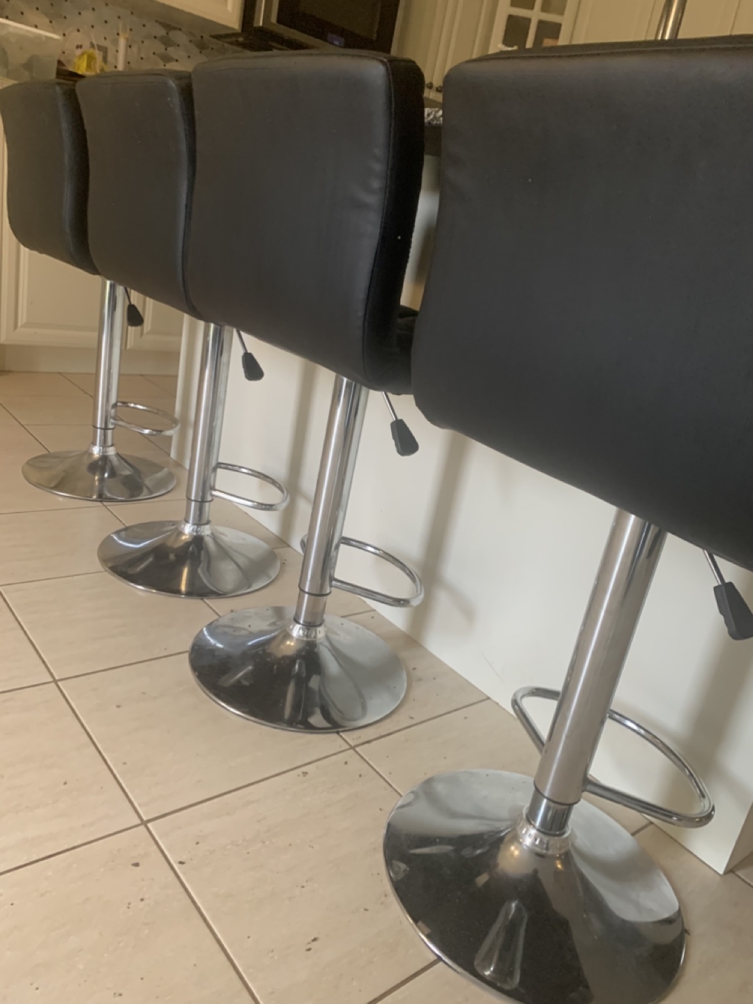 Set of Four Black PU Leather Bar Stools - photo 3