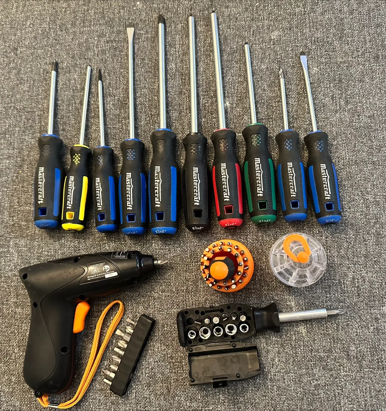 Mastercraft Screwdrivers Set + Cordless Screwdriver + More thumbnail