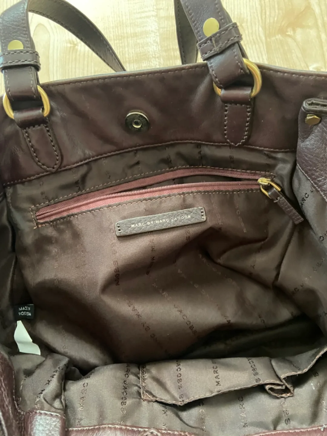 Marc by Marc Jacobs Leather Tote Bag image indicator(3)