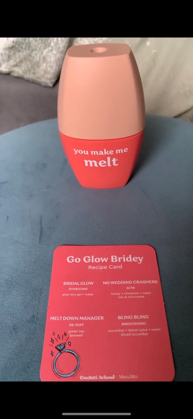 Bride themed ice roller 💍🤍 image indicator(2)