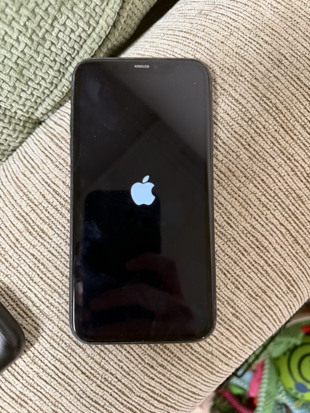 iPhone 11 128 gb - Black - Excellent Condition - photo 5