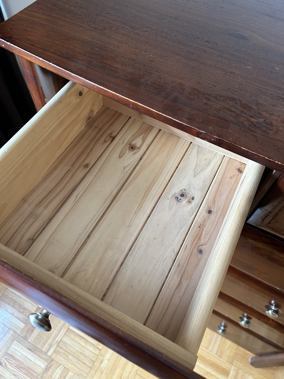 Solid Wood 6-Drawer Chest of Drawers - photo 4