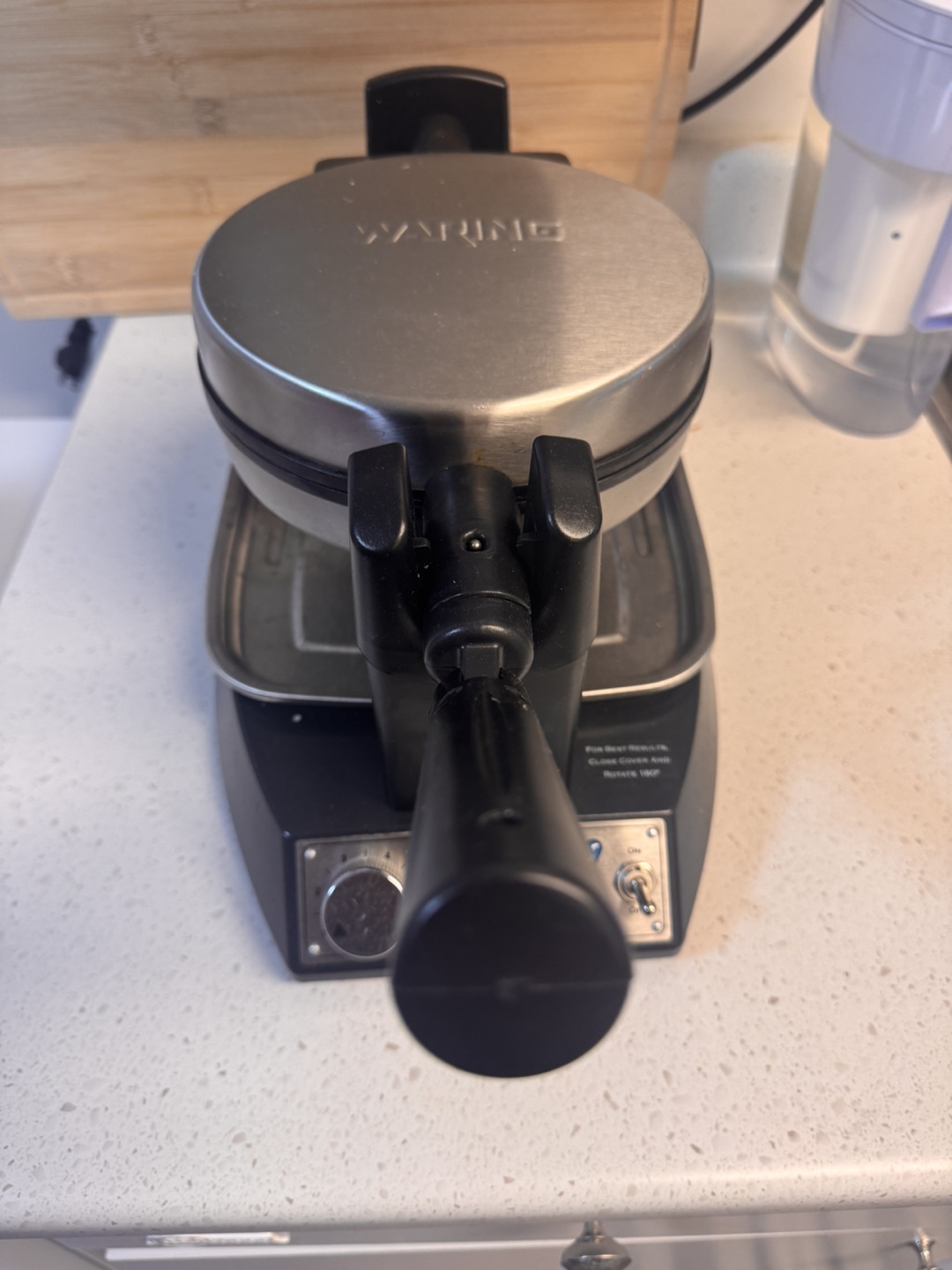 Waring Pro Professional Waffle Maker