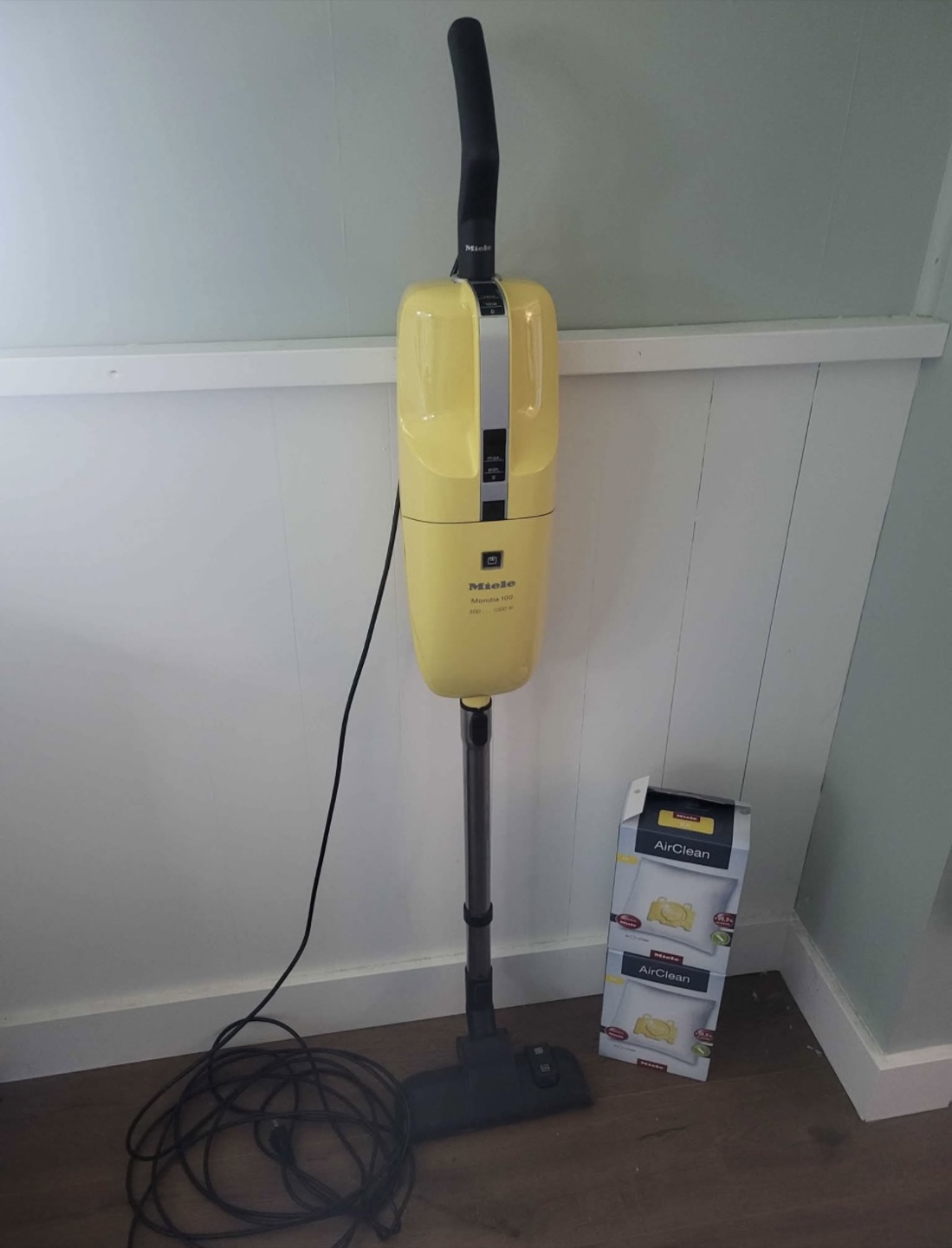 Miele Swing HEPA Canister Vacuum Cleaner & Bags - photo 5