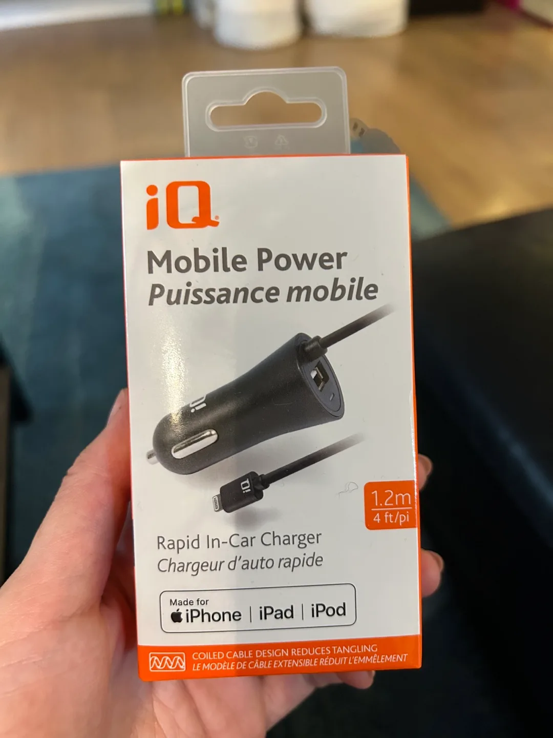 iQ Mobile Power Rapid In-Car Charger thumbnail