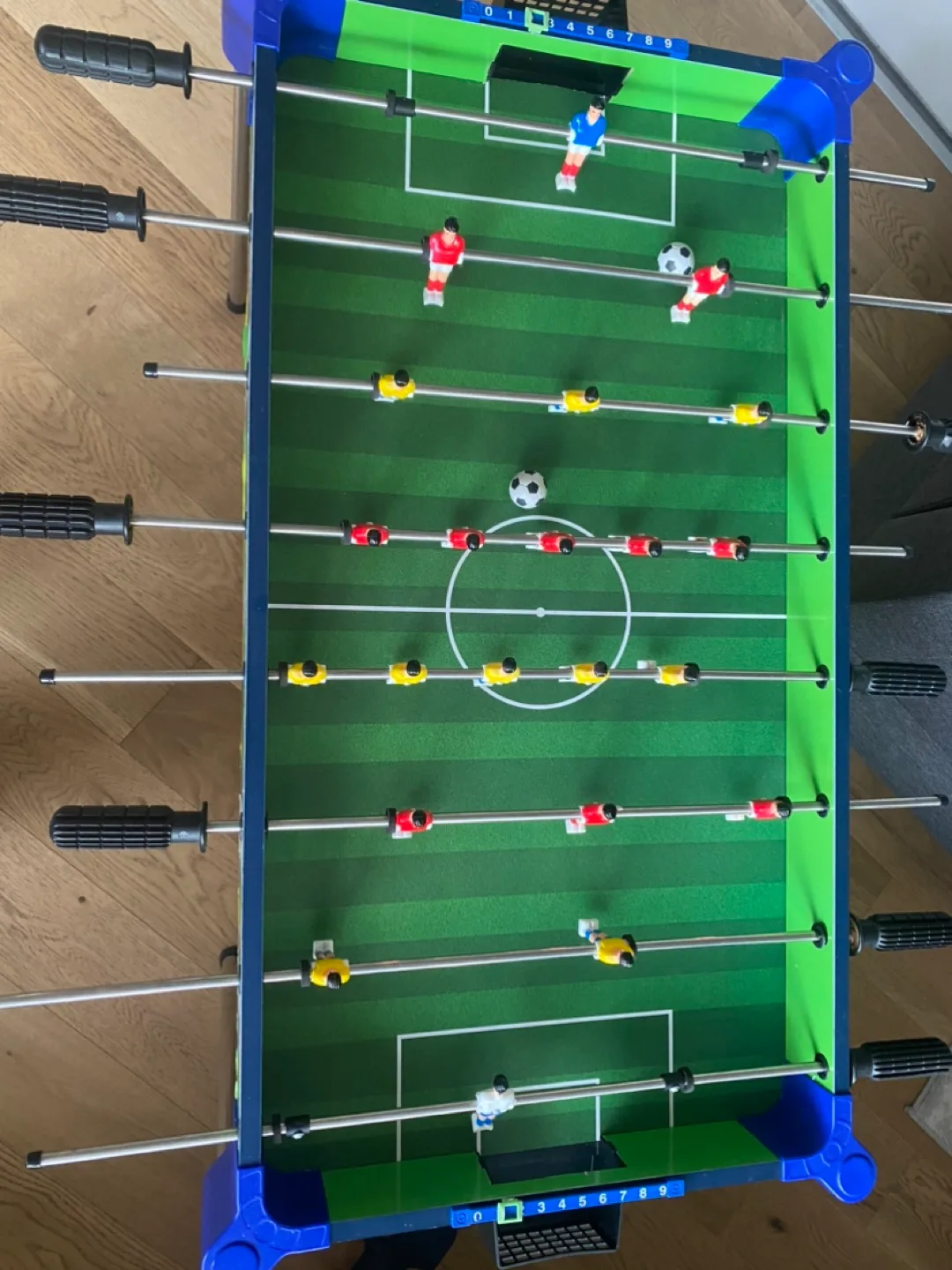 Tabletop Foosball Game image indicator(3)