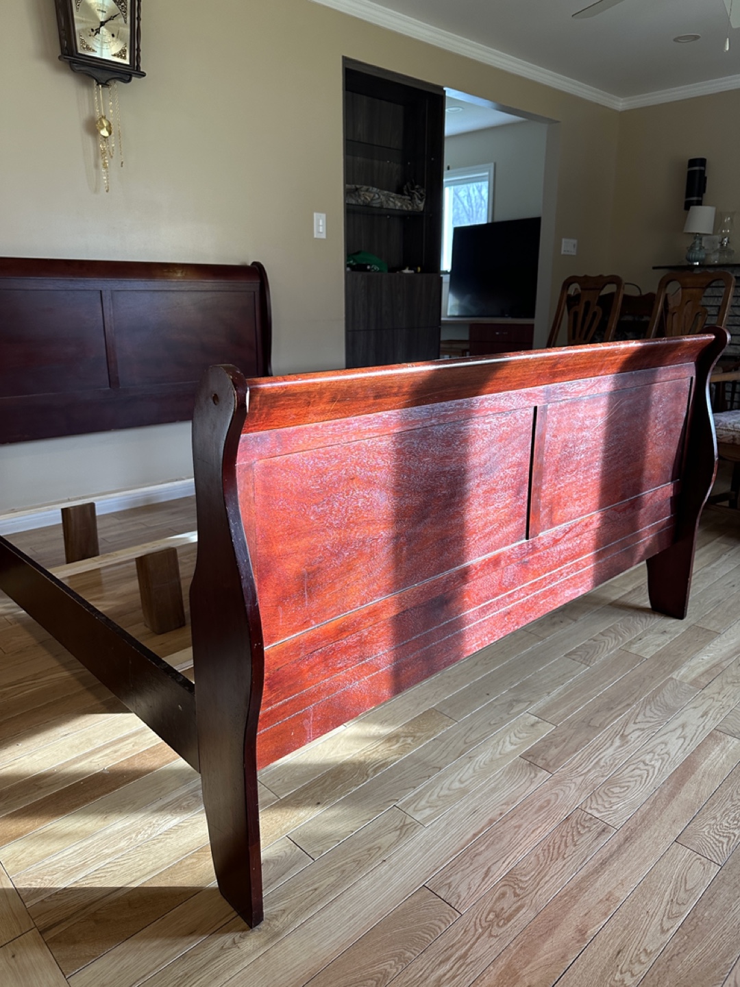 Solid Wood Queen Size Bed Frame with 2 Nighstands (CAN DELIVER) - photo 3