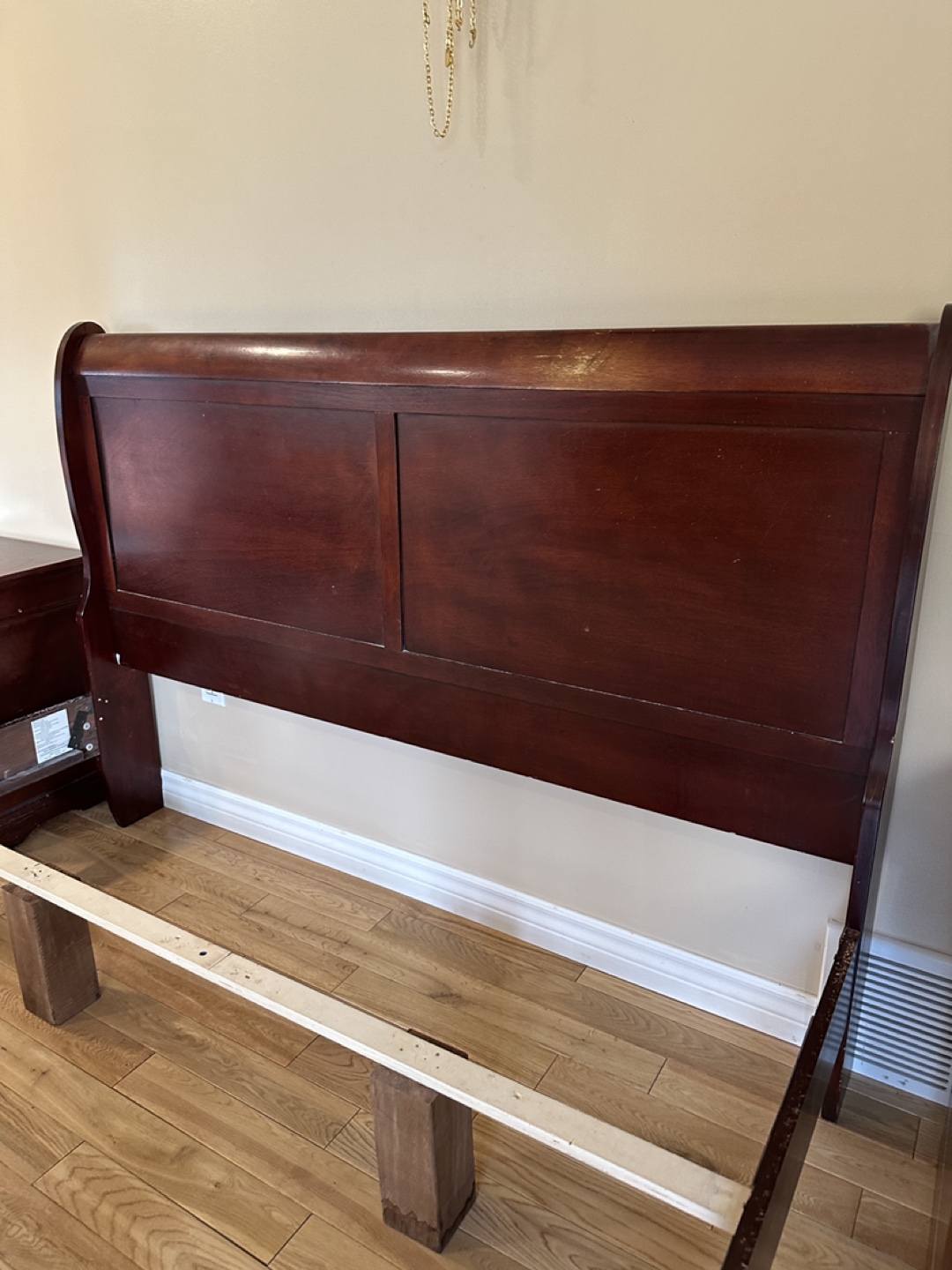 Solid Wood Queen Size Bed Frame with 2 Nighstands (CAN DELIVER) - photo 5