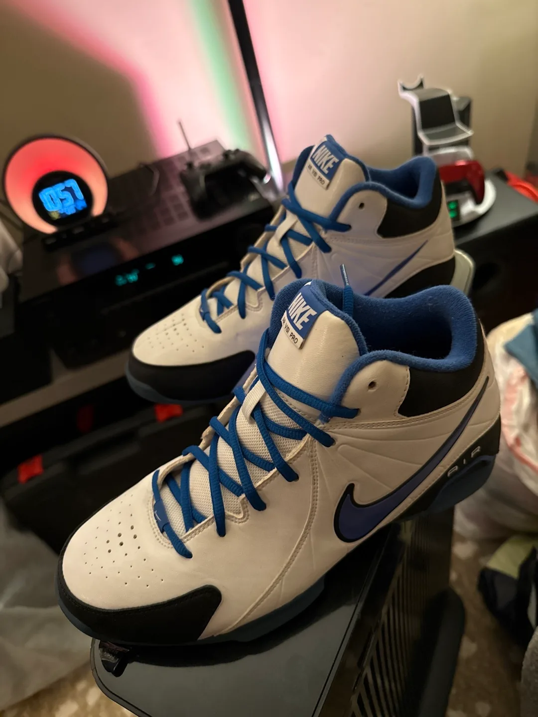 Nike Air Max Domination Basketball Shoes image indicator(3)