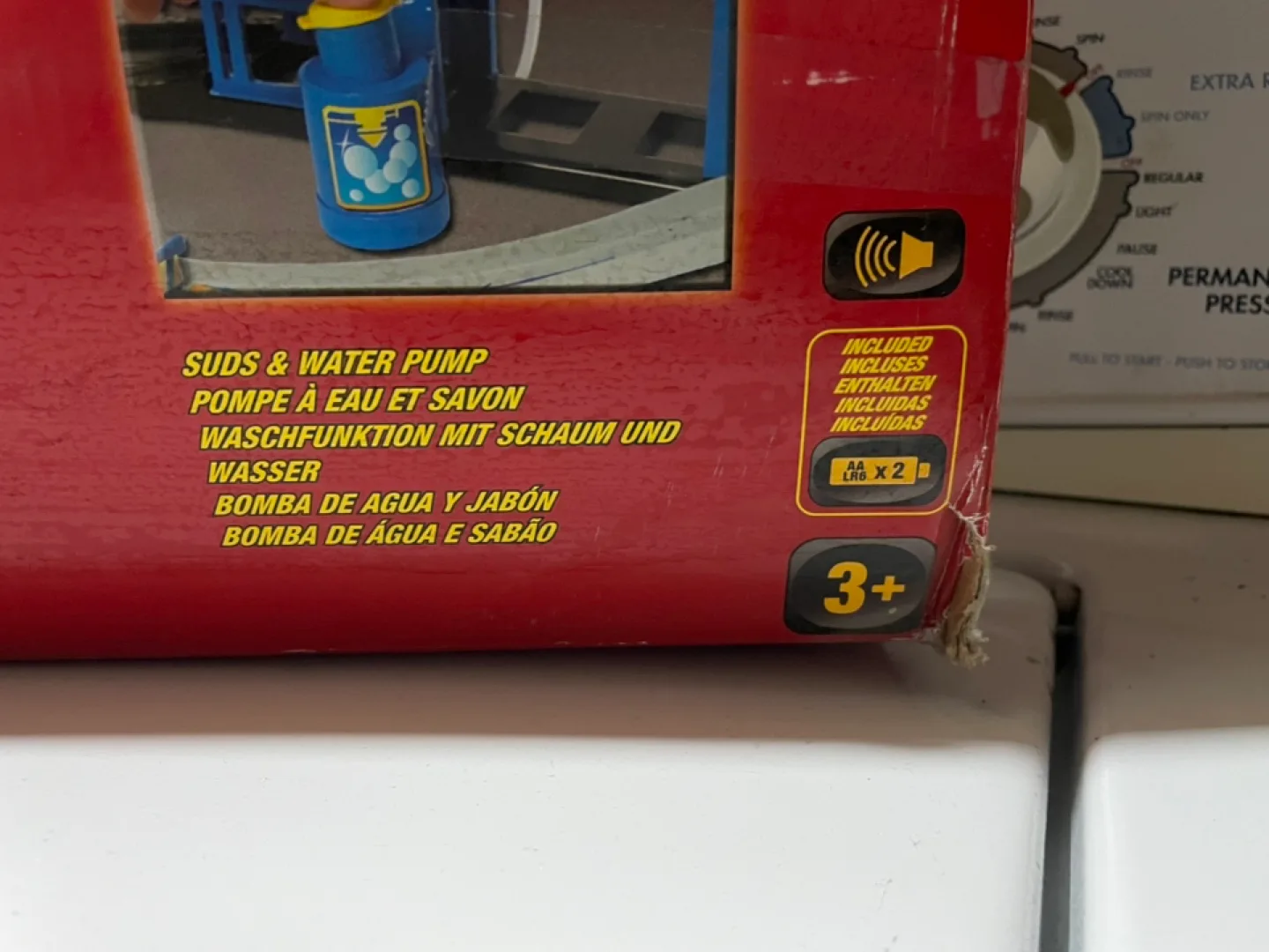 FastLane Garage Car Wash Station Toy image indicator(2)