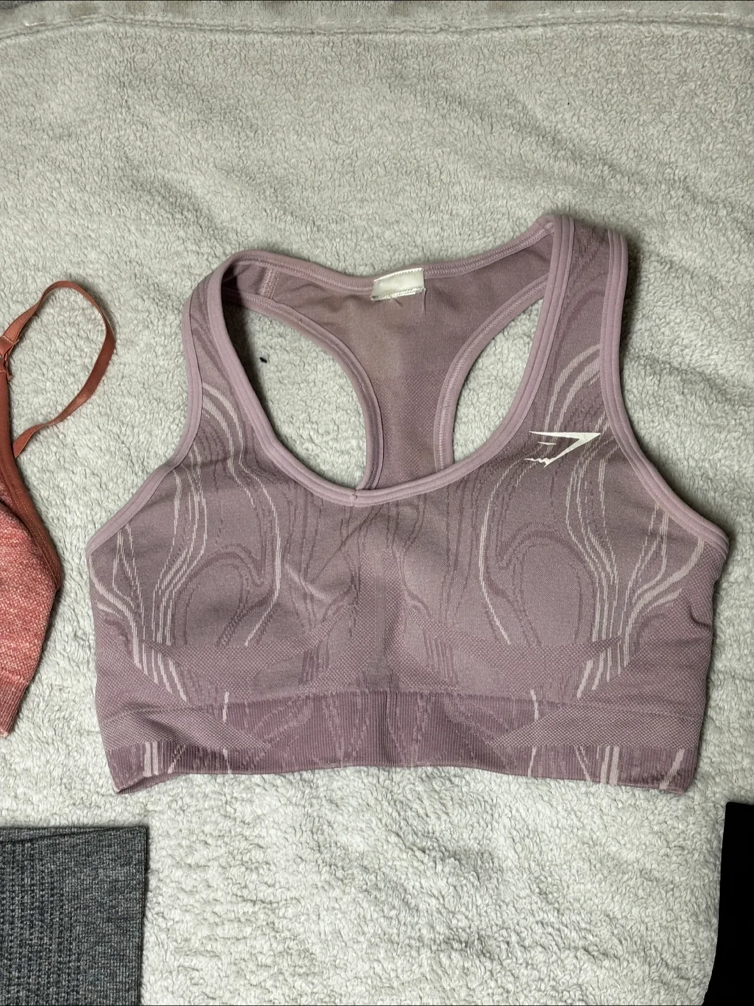 Womens Gymshark sports bra🧡 thumbnail