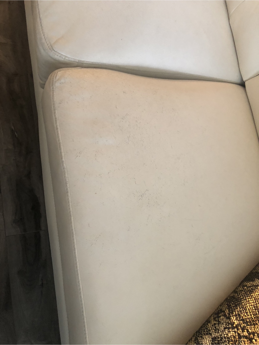 Use condition 2 pieces sofa and love setOff-White Leather Sofa - photo 3