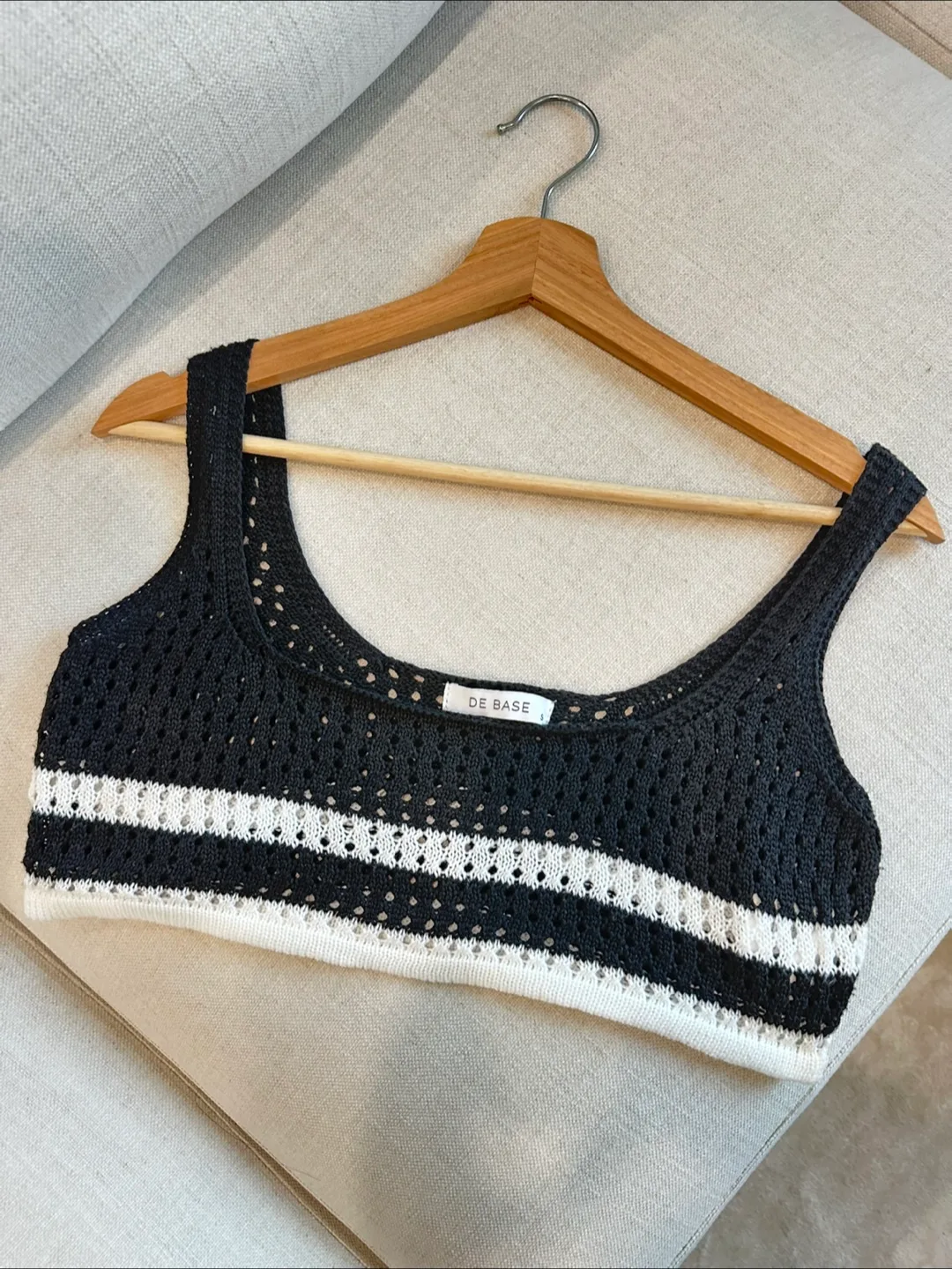 De Base Knit Crop Top Size S NWOT thumbnail