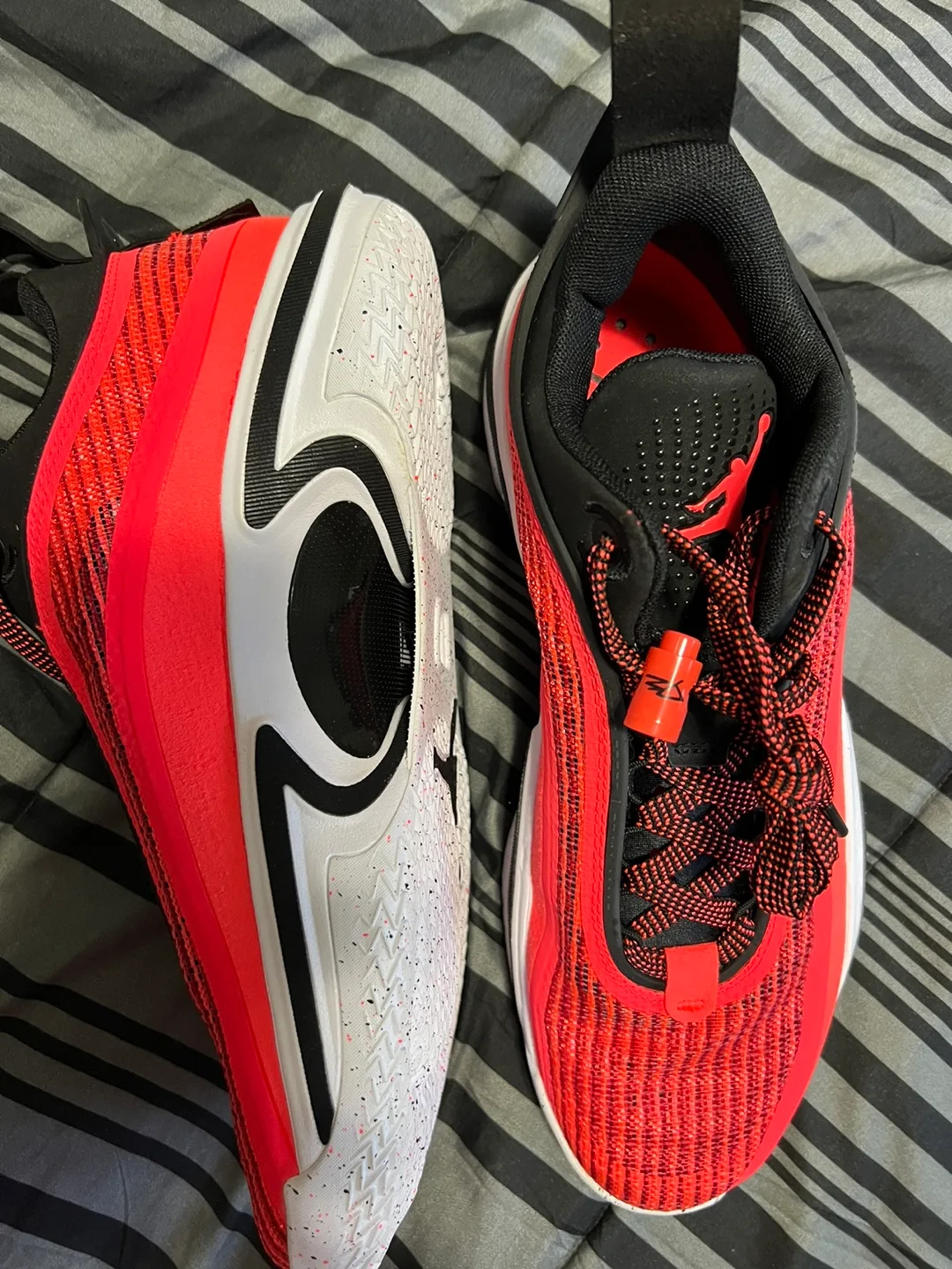 Jordan 36 image indicator(3)