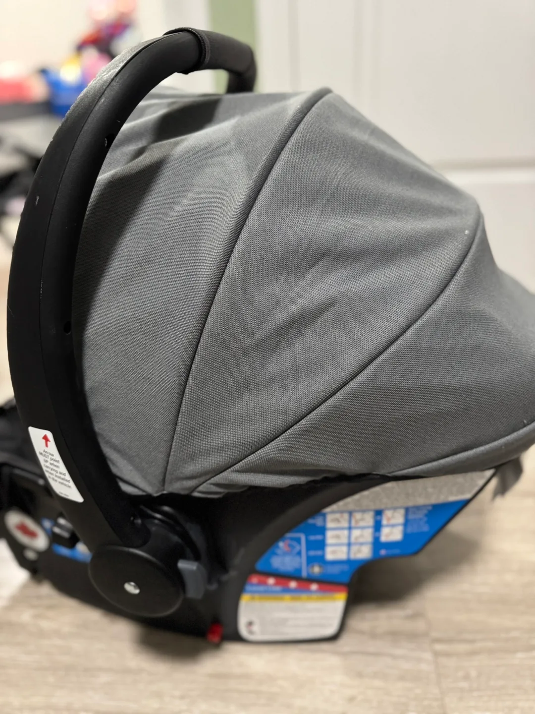 Safety 1st Onboard 35 LX Infant Car Seat with base- Black image indicator(9)