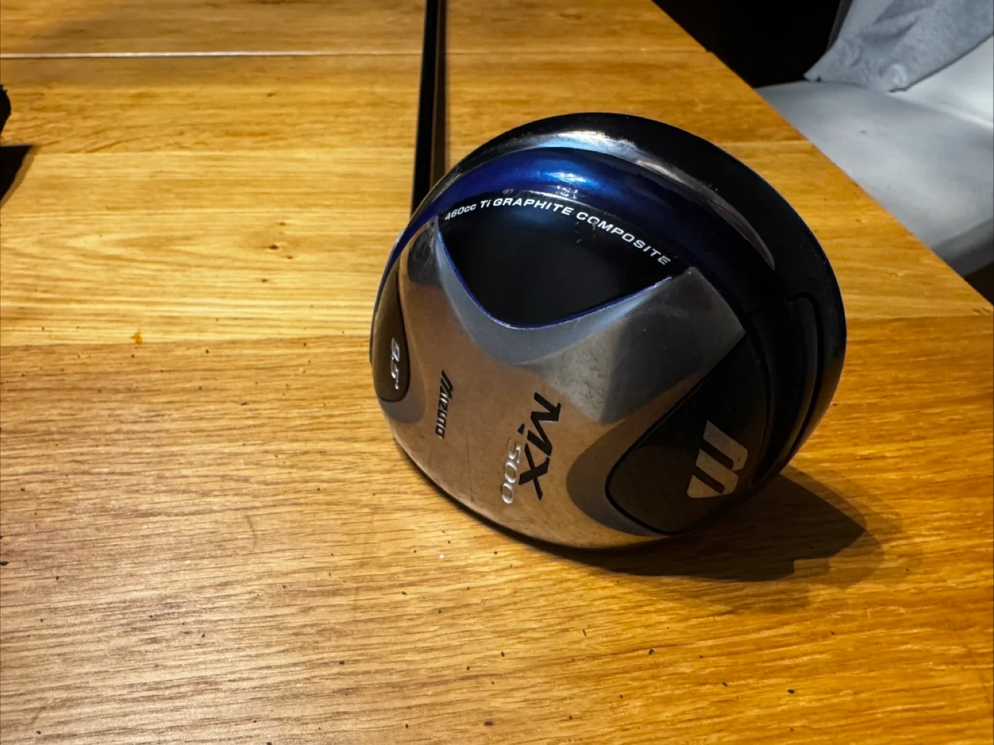 Mizuno MX-500 Driver with Karma Graphite Shaft thumbnail