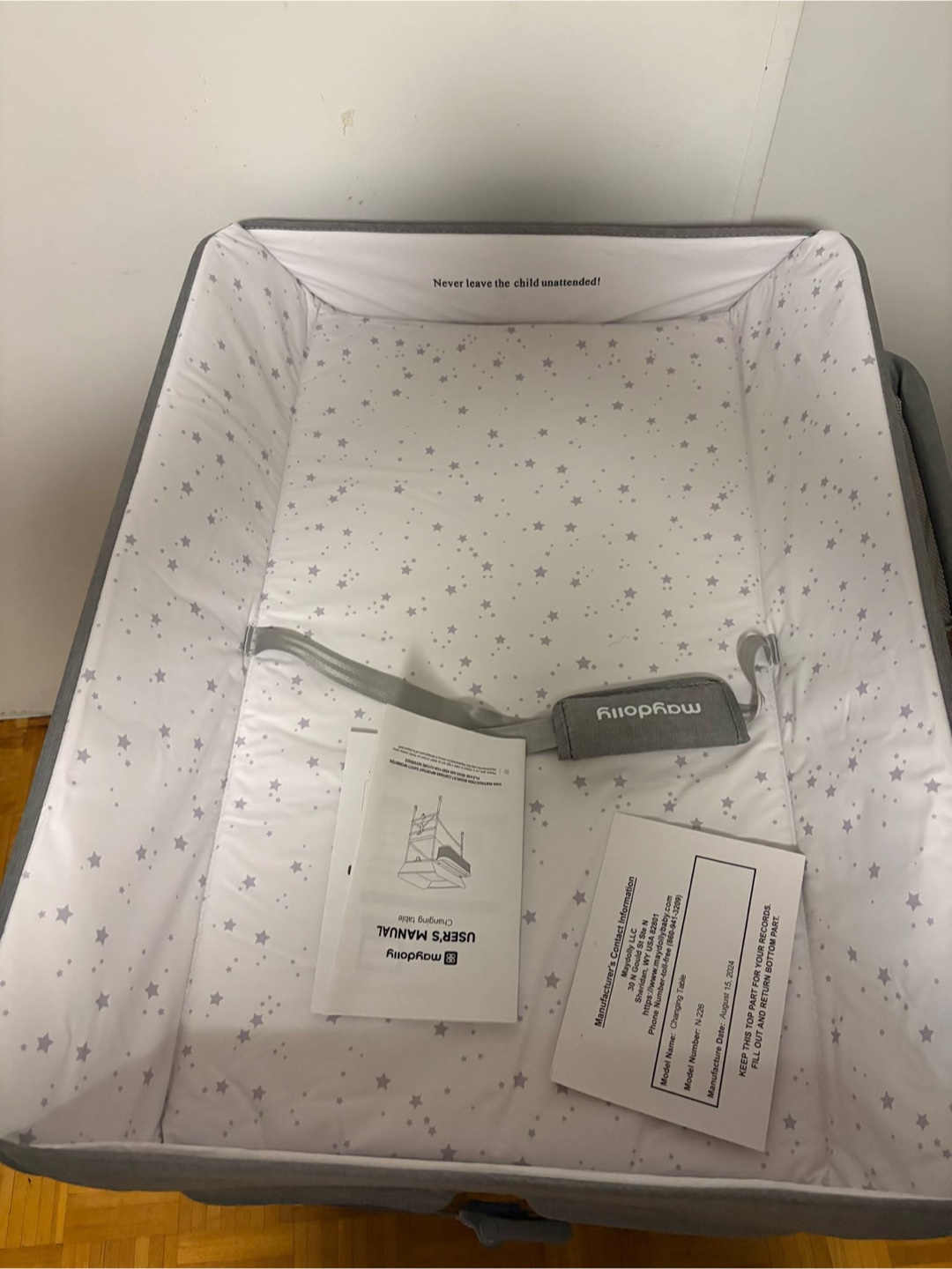 Maydolly Portable Baby Changing Table - photo 4