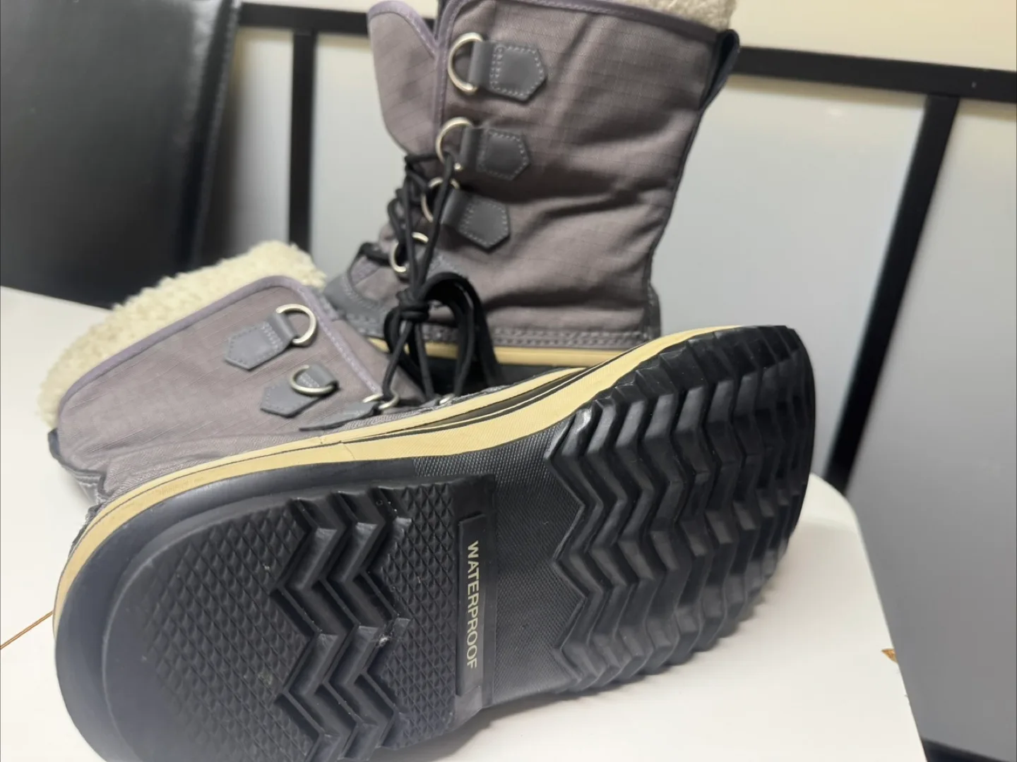 Sorel Women's Grey Winter Boots thumbnail