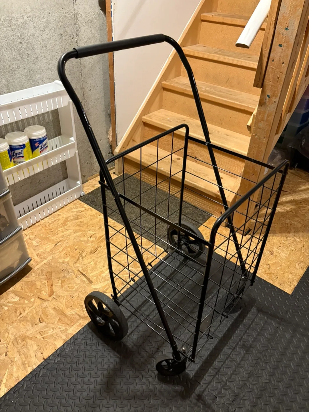 Large grid metal shopping cart 🧡 thumbnail