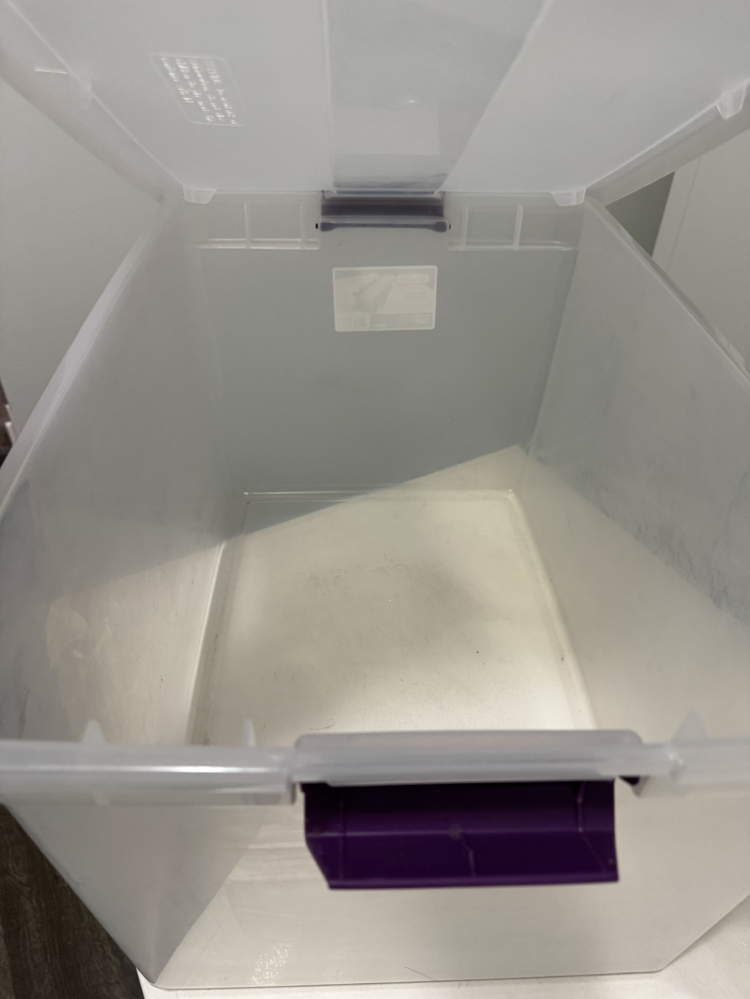Sterilite Storage Bin with Latching Handle - photo 5
