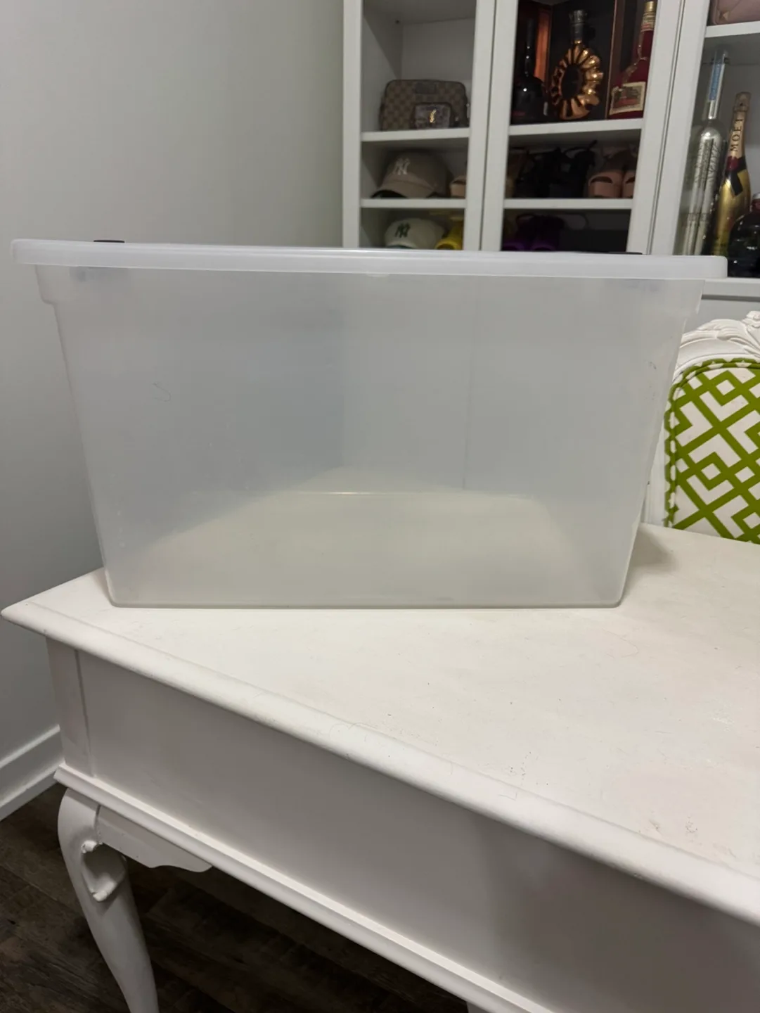 Sterilite Storage Bin with Latching Handle thumbnail