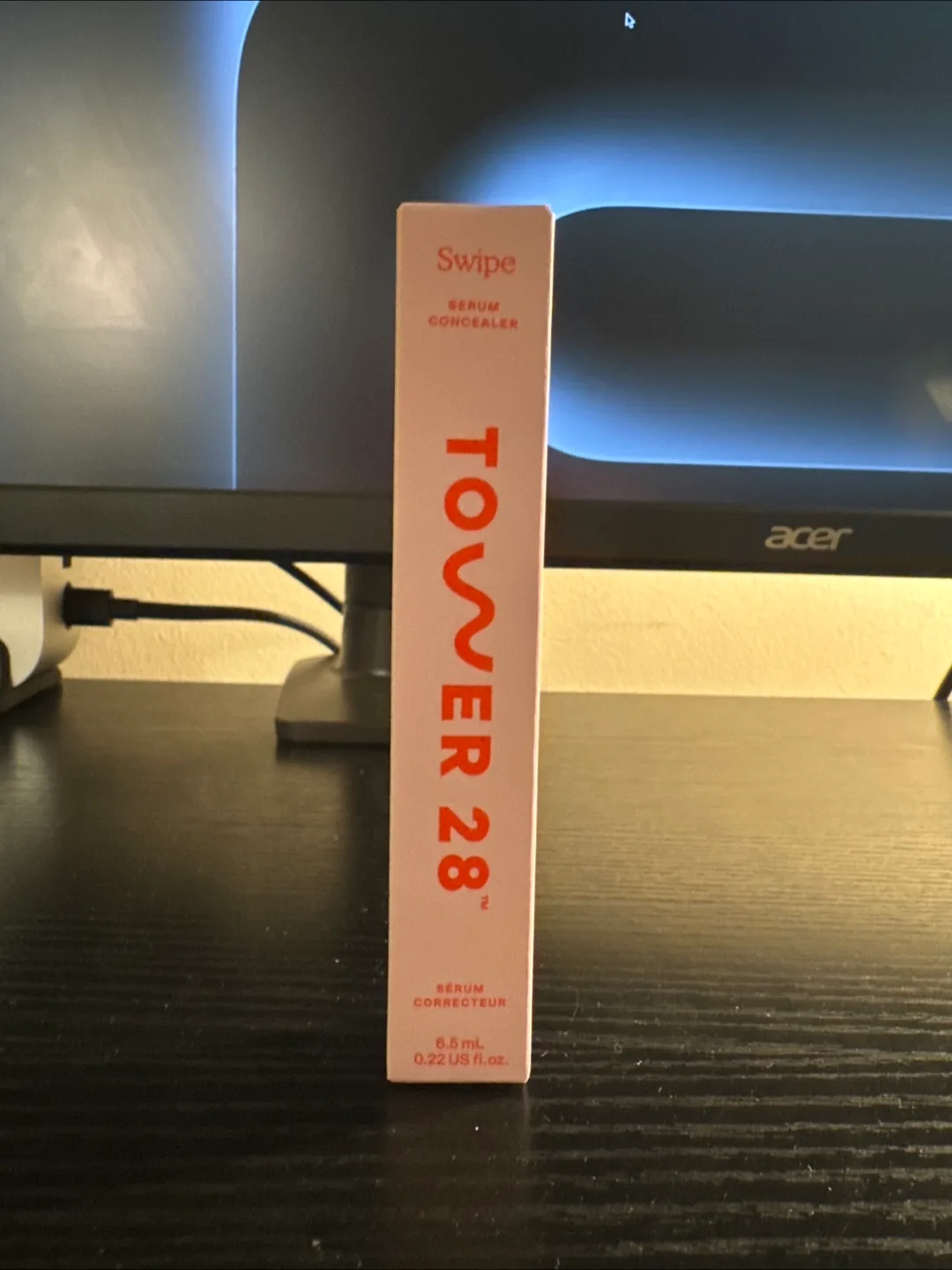 Tower 28 Serum Concealer (4.0 DTLA) thumbnail