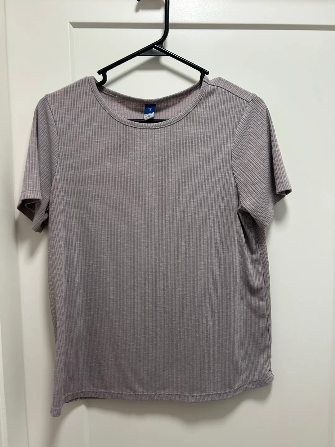 Old Navy Women's Ribbed T-Shirt - Light Purple thumbnail