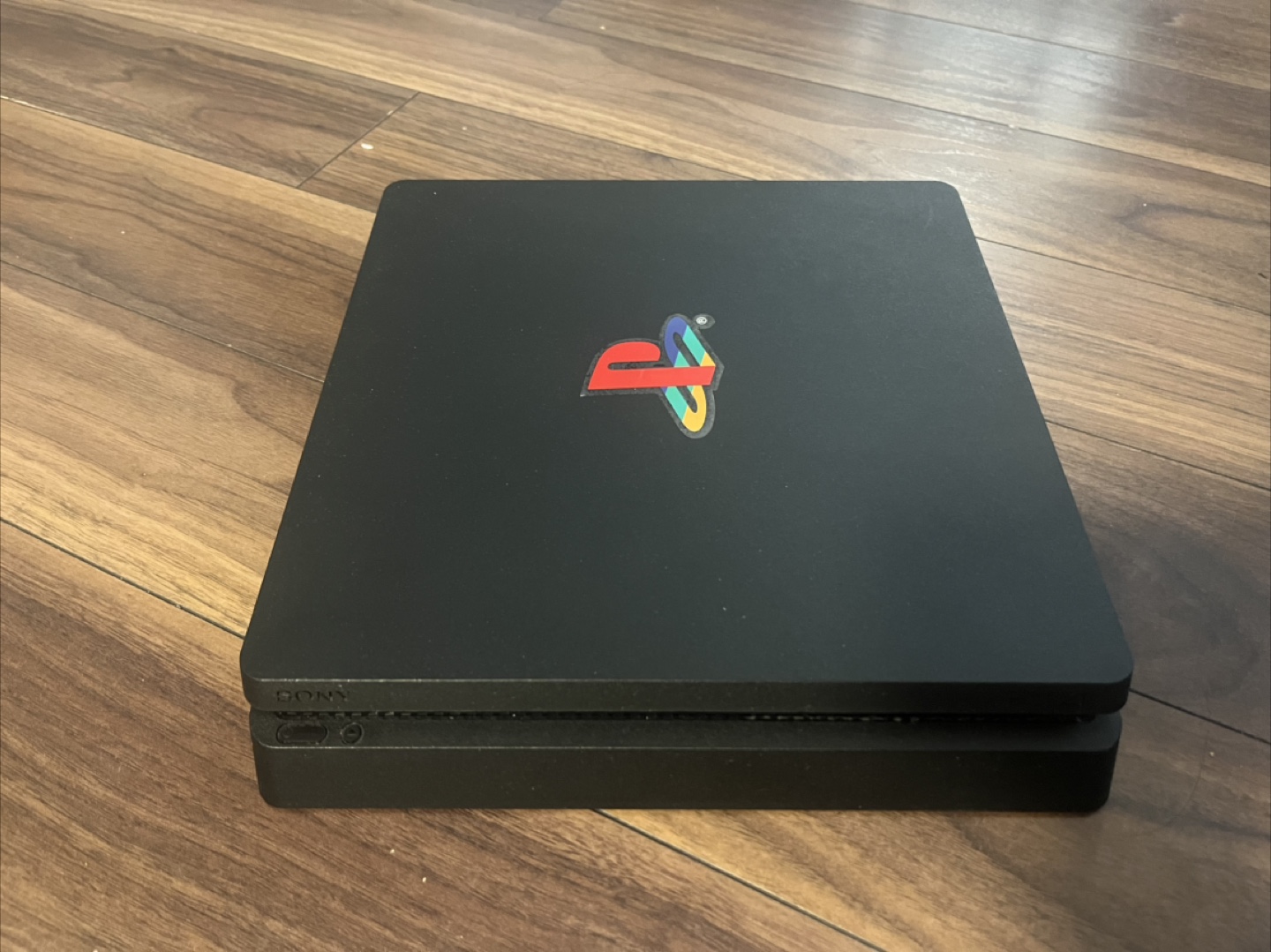 PS4 Slim Console with Two Camo Controllers and Charging Dock - photo 4