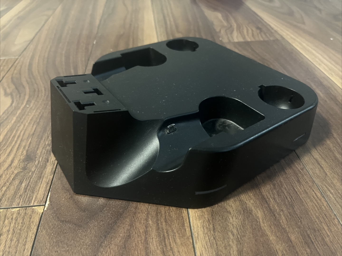 PS4 Slim Console with Two Camo Controllers and Charging Dock - photo 5