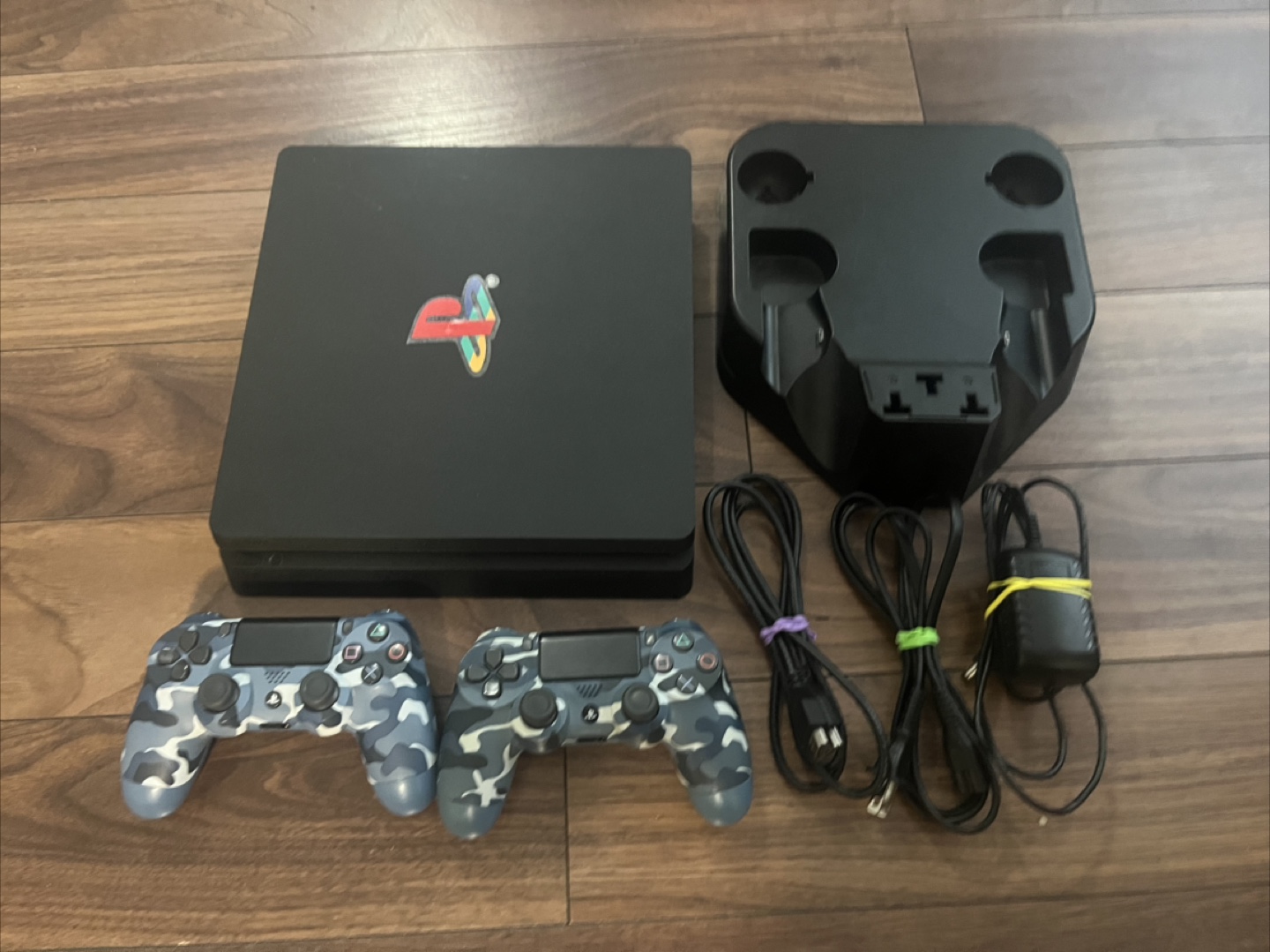 PS4 Slim Console with Two Camo Controllers and Charging Dock