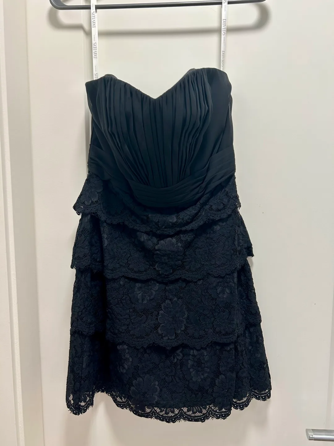 David's Bridal Black Lace Cocktail Dress Size 4 thumbnail