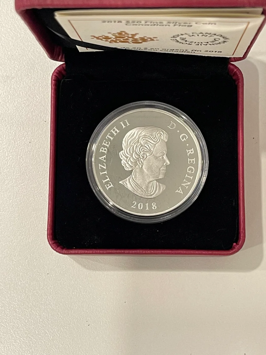 2018 $20 Canadian Fine Silver Coin - Canadian Flag image indicator(4)