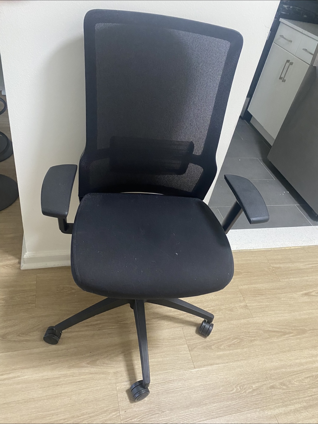 Office Chair - Black Mesh ergonomic