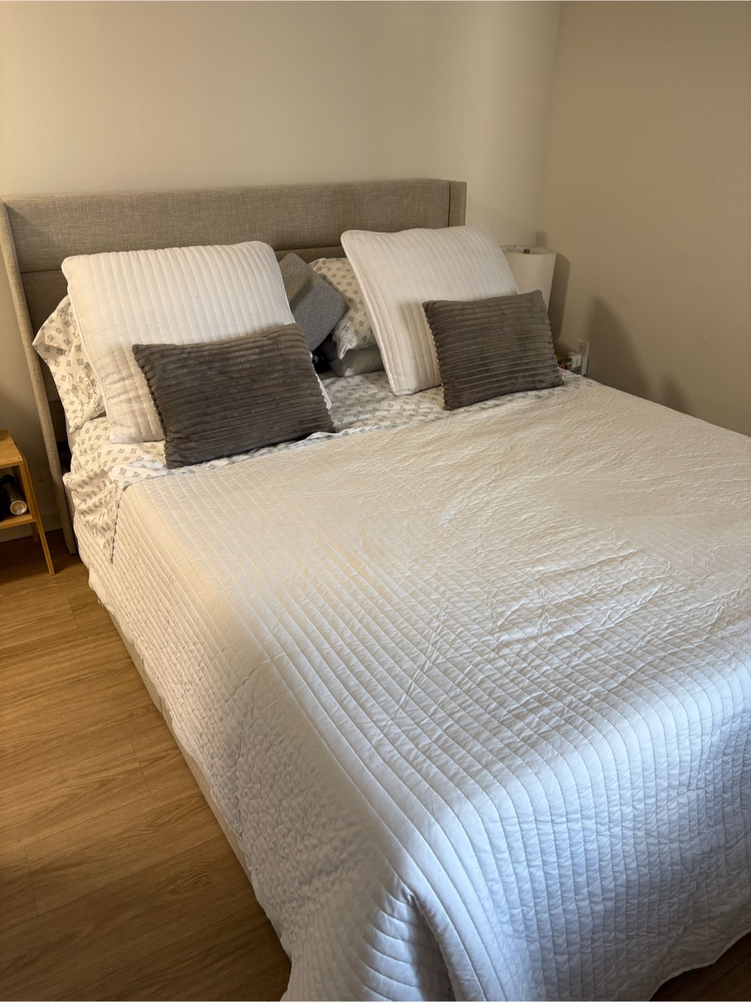 Queen Size mattress & Upholstered Storage Bed Frame