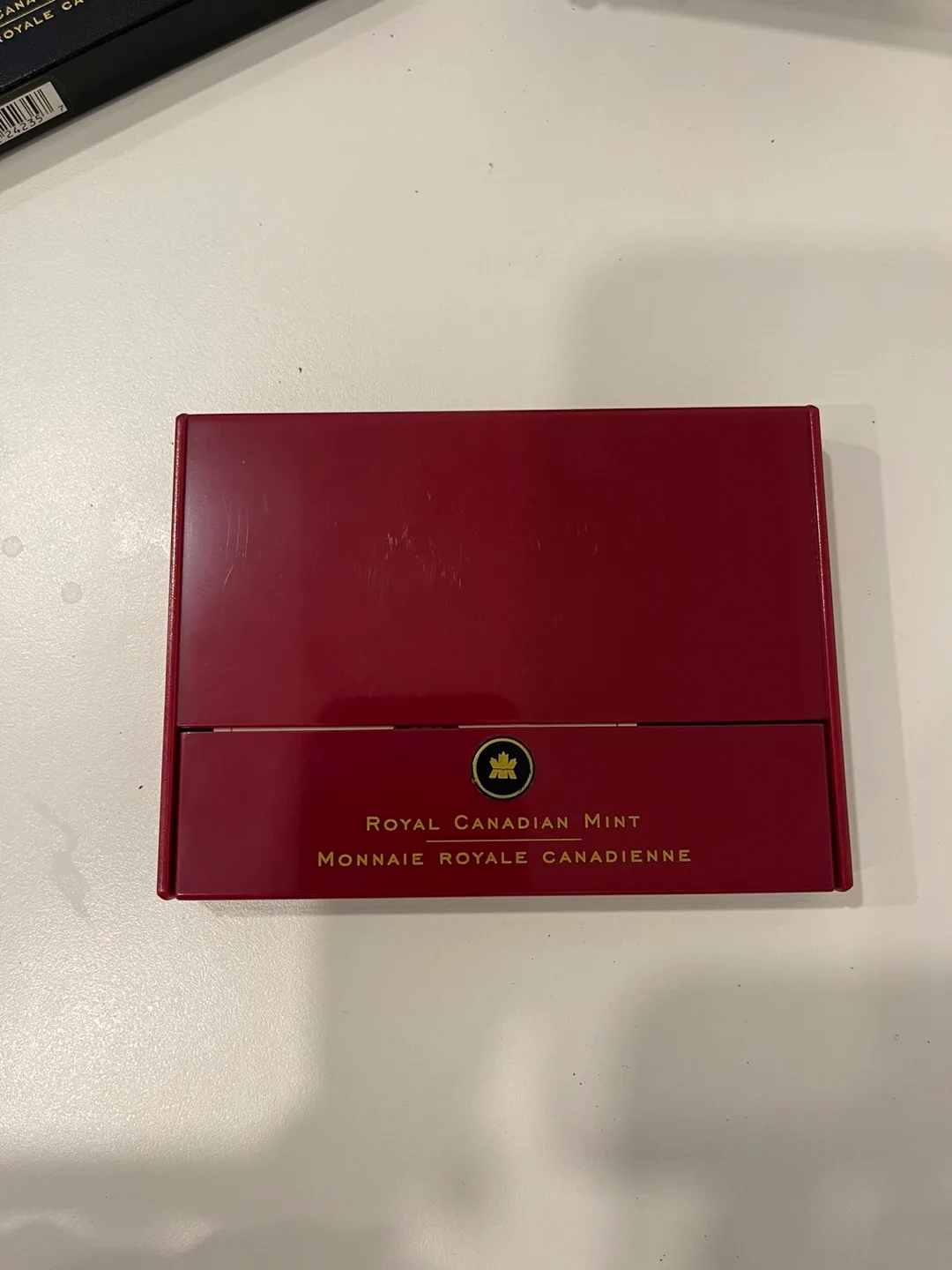 2005 Royal Canadian Mint Coin - Golden Rose image indicator(2)