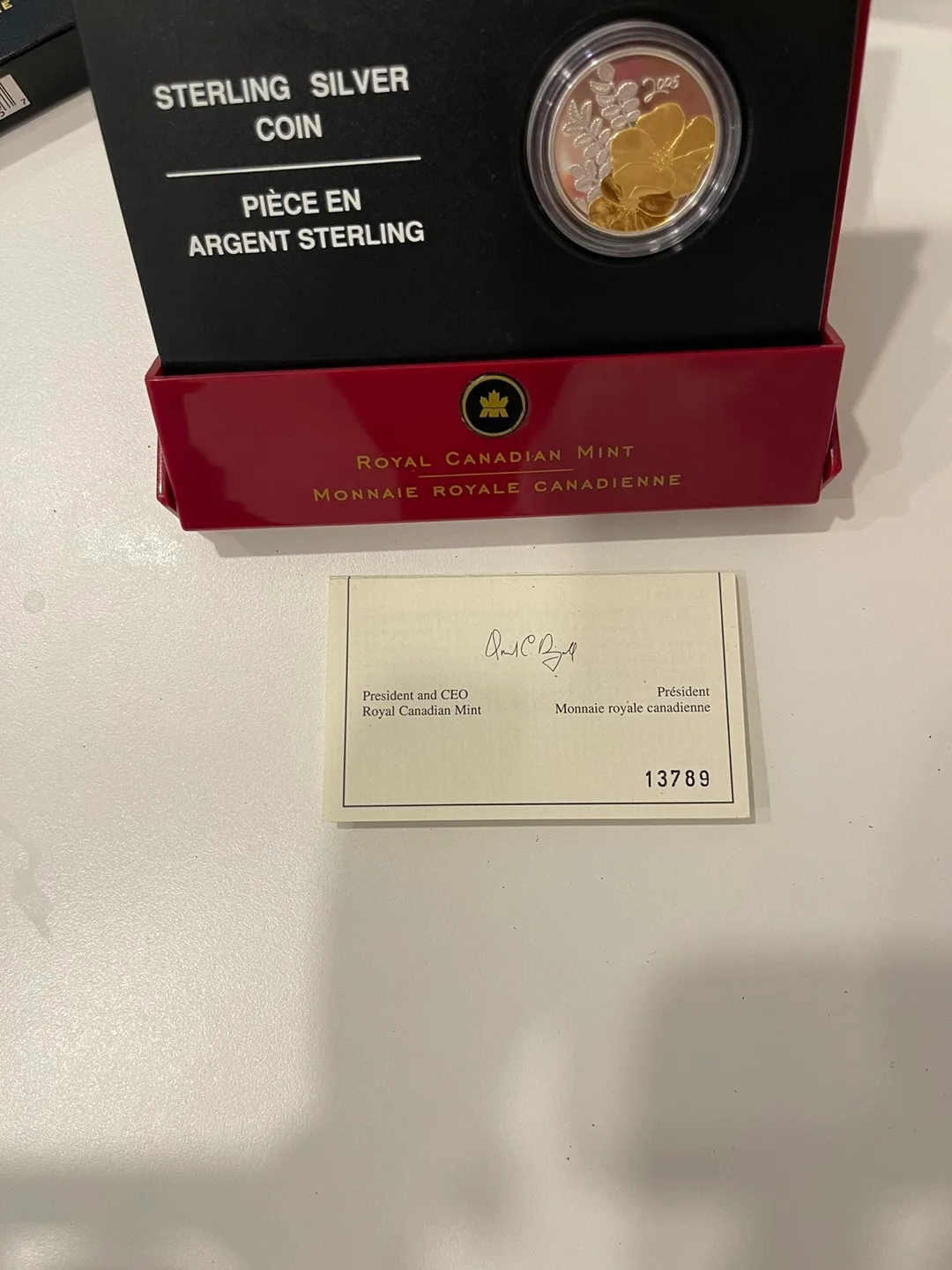 2005 Royal Canadian Mint Coin - Golden Rose image indicator(5)