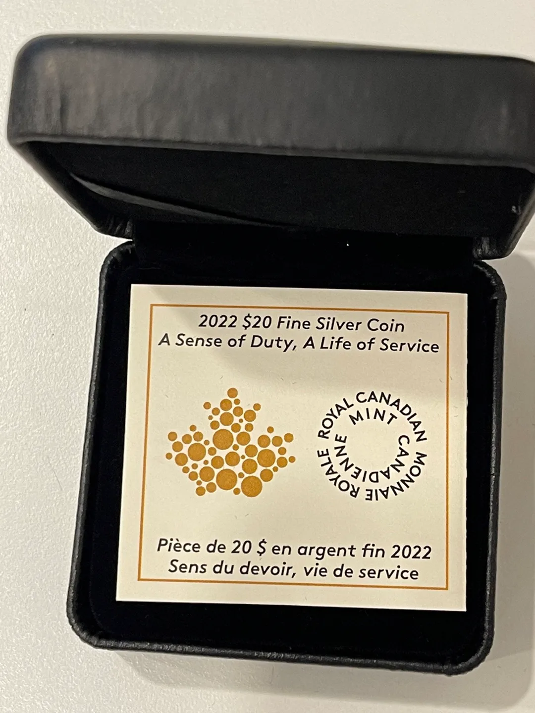 2022 $20 Fine Silver Coin - Queen Elizabeth II A Sense of Duty image indicator(6)