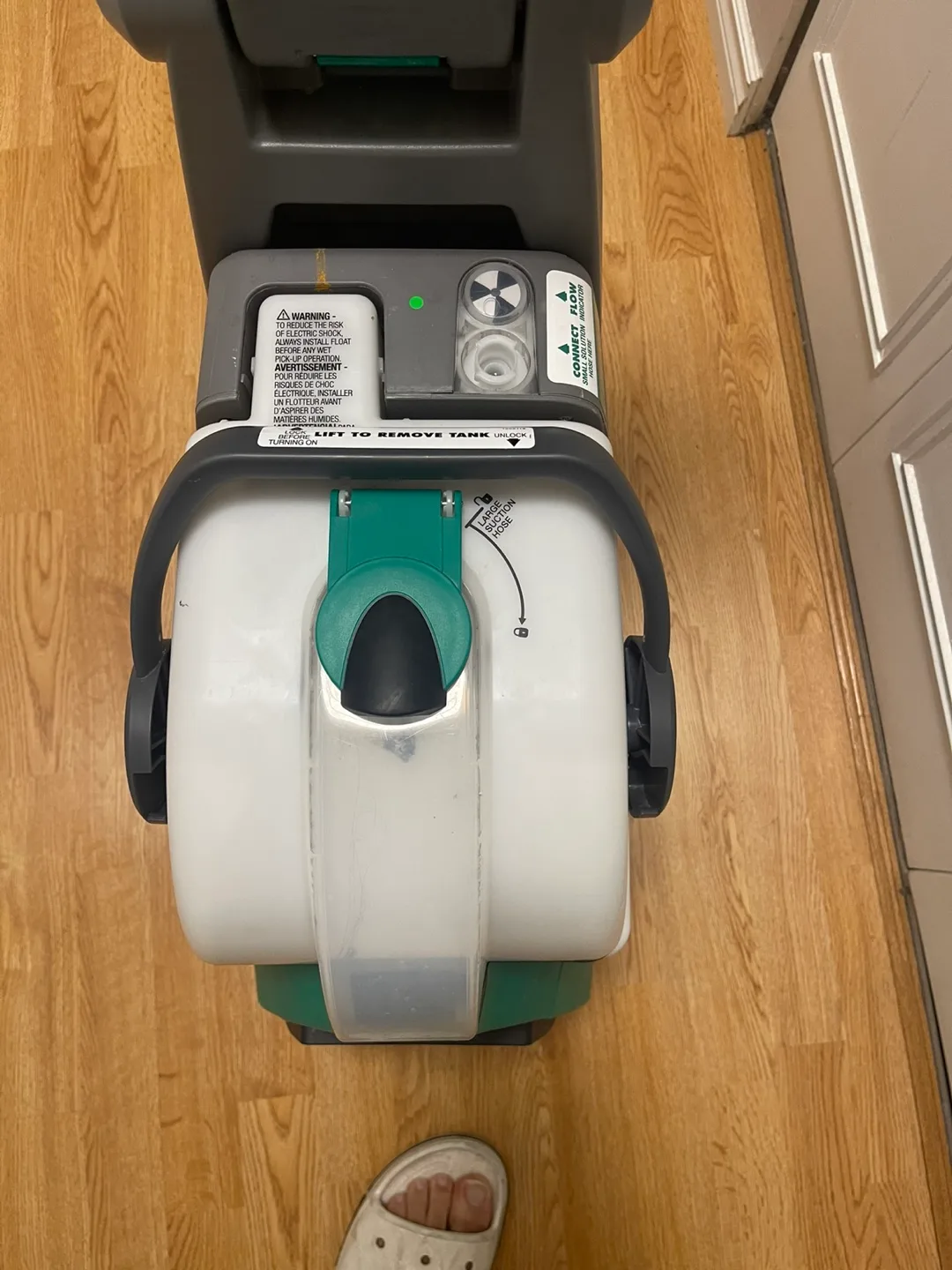 Bissel Big green Clean Carpet Washer image indicator(4)