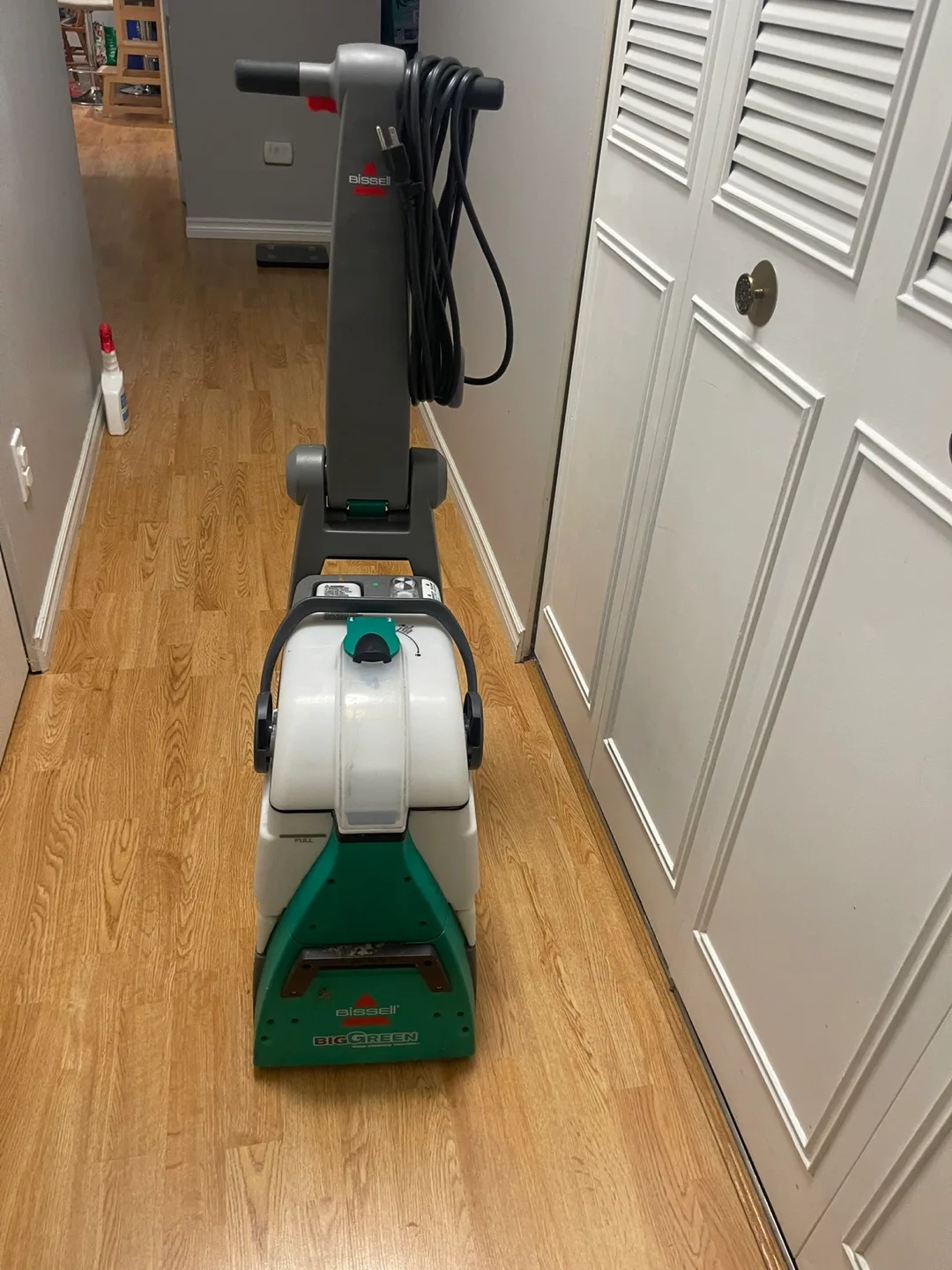 Bissel Big green Clean Carpet Washer thumbnail