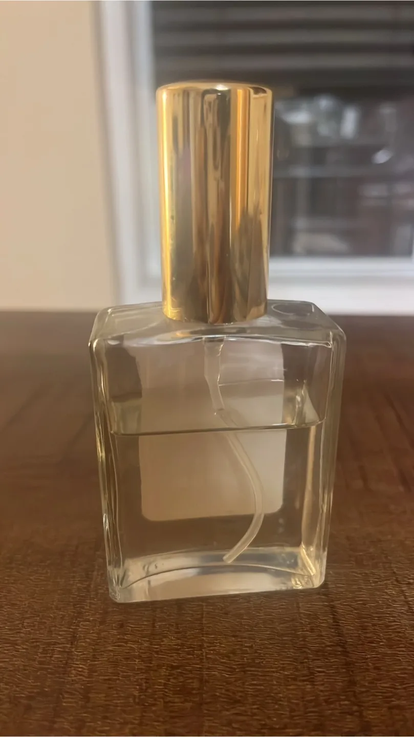 ALT. Crystal Parfum Gold Edition image indicator(2)