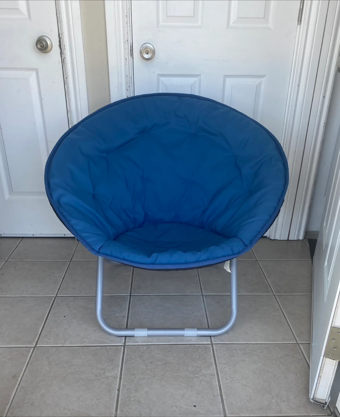 Kids Saucer Chair thumbnail