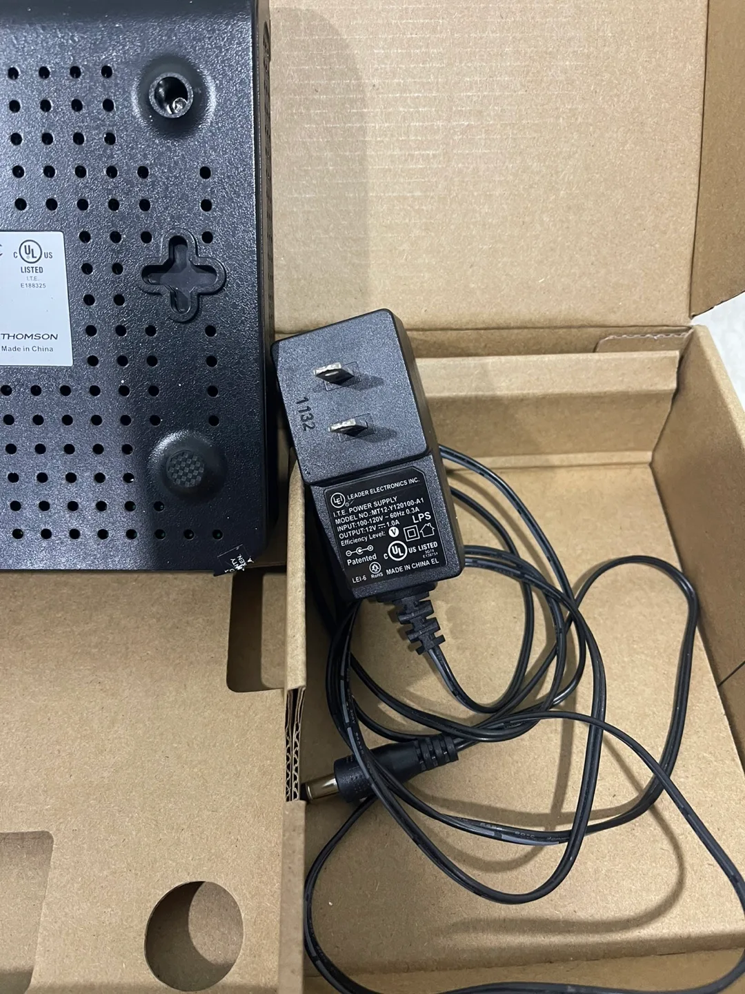 Thomson DCM476 Modem image indicator(4)