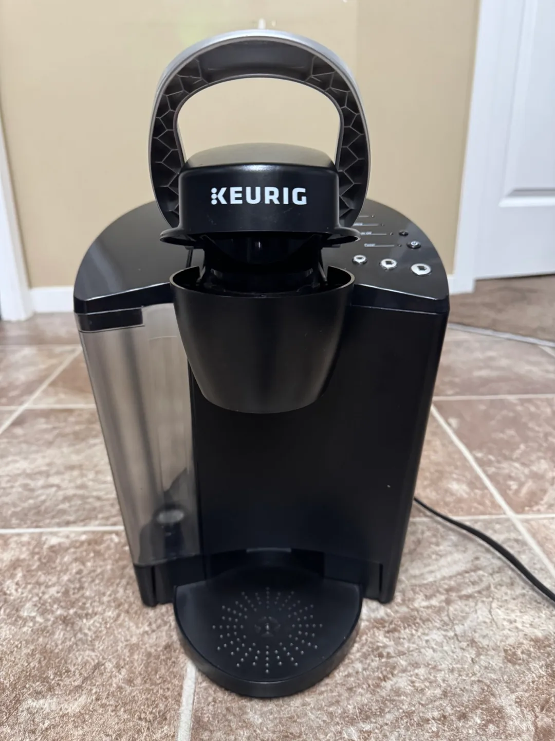 Keurig K15 Single Serve K-Cup Coffee Maker thumbnail