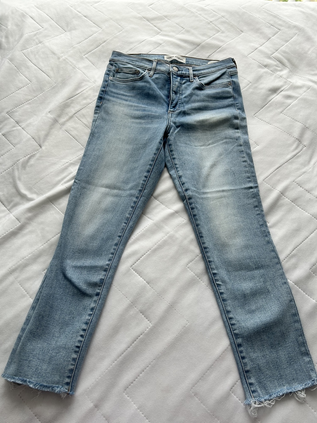 Denim Forum Light Wash Ankle Jeans, Size 30 - photo 3
