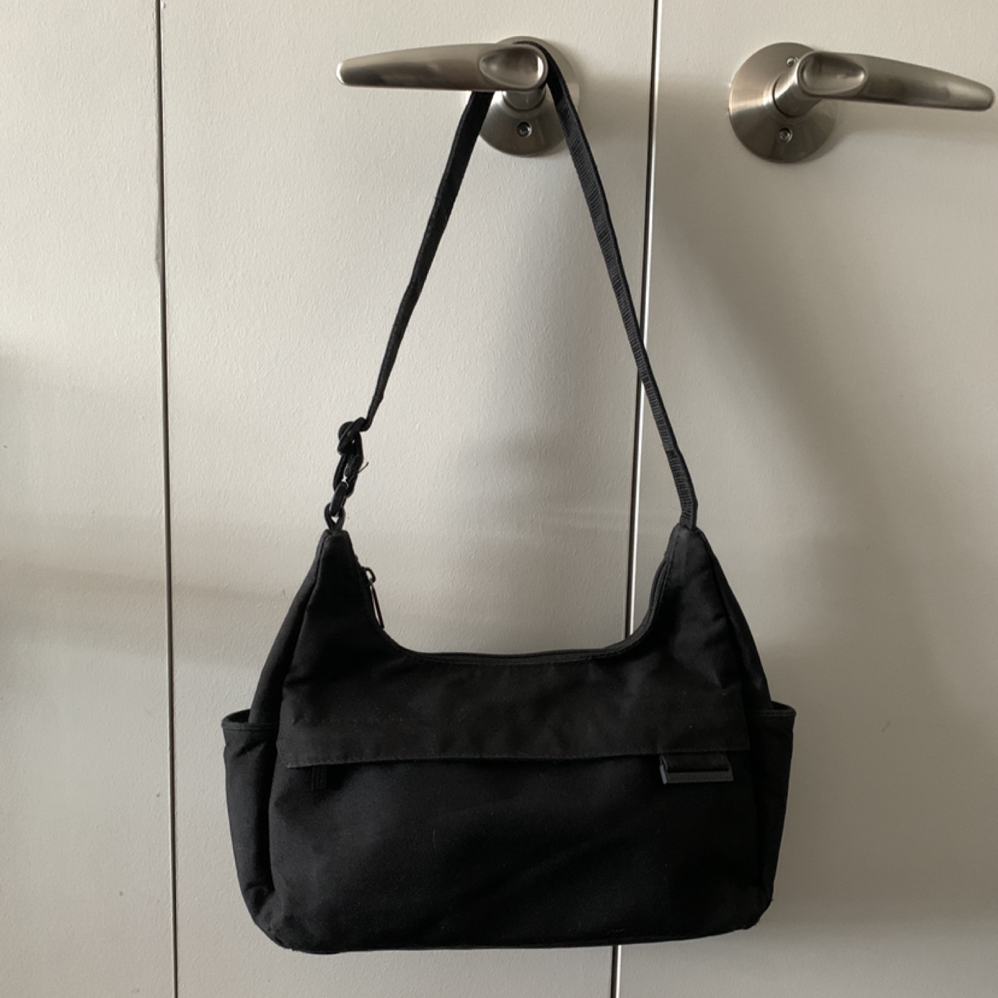 United Colors of Benetton Black Shoulder Bag - photo 2