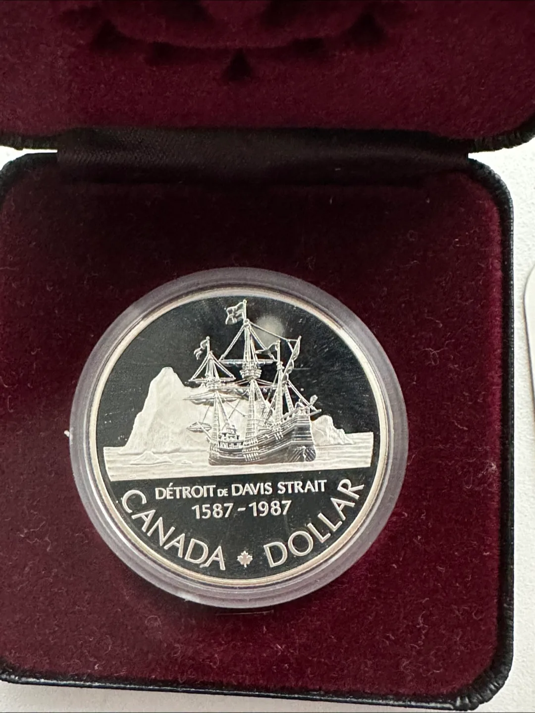 1987 Royal Canadian Mint silver dollar thumbnail