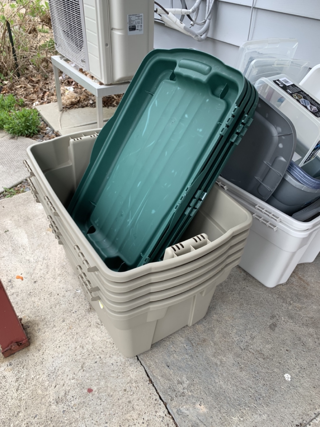 Assorted Plastic Storage Containers