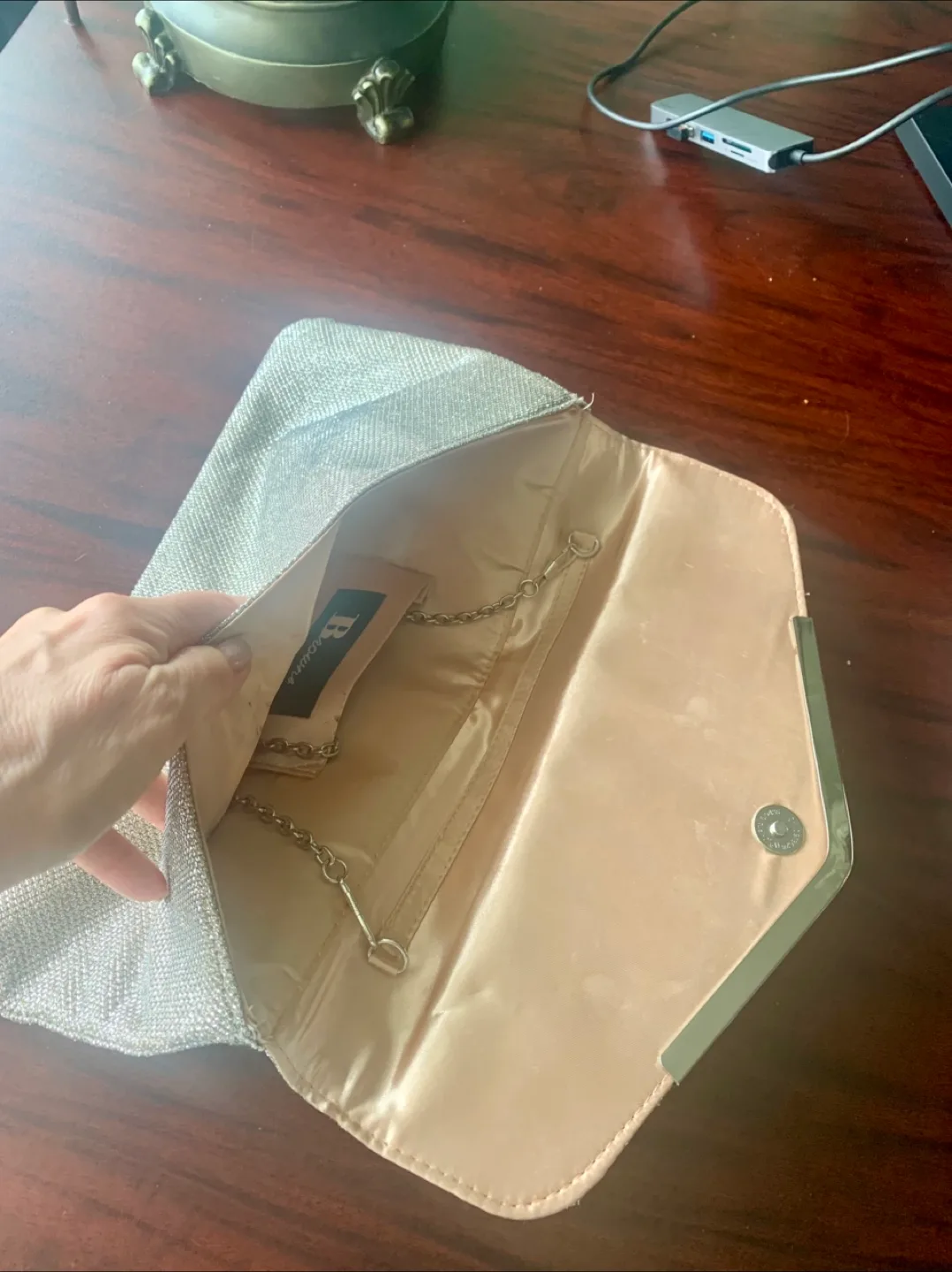 Gold Glitter Clutch Purse with Chain Strap image indicator(2)