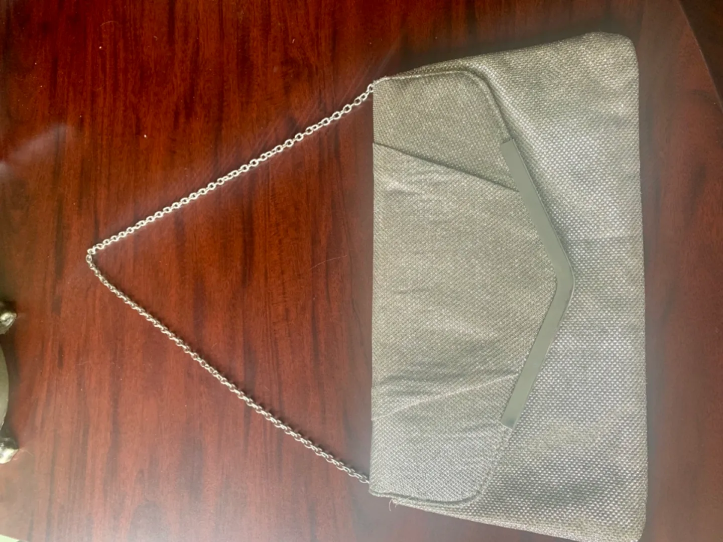 Gold Glitter Clutch Purse with Chain Strap image indicator(4)