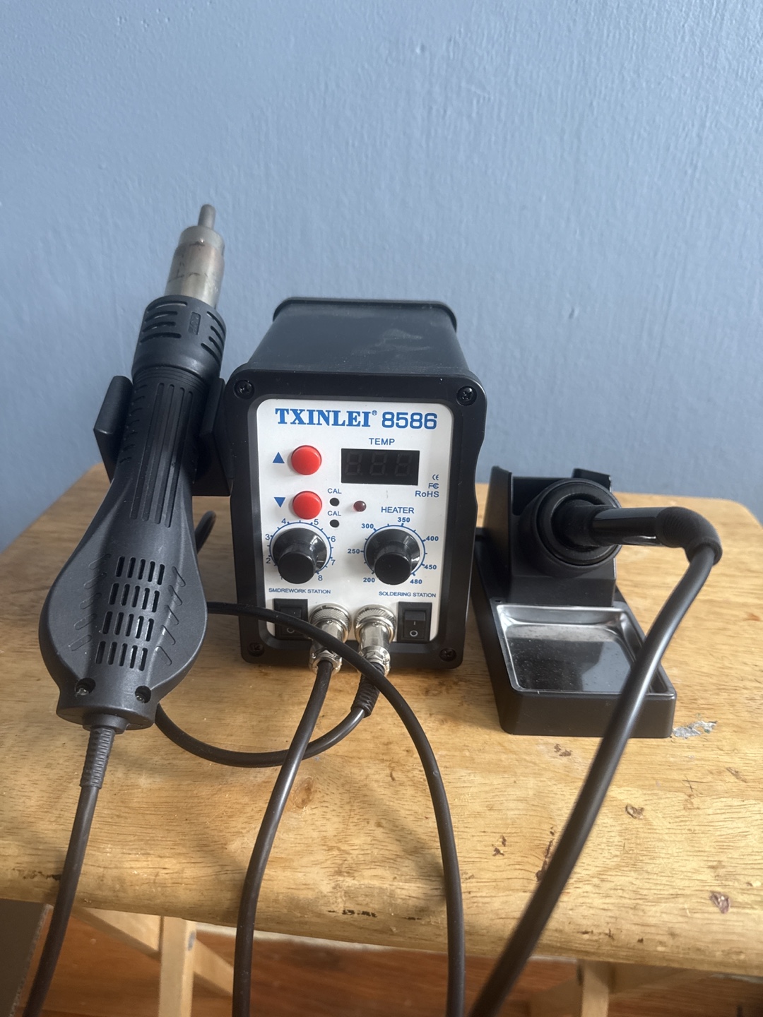 TXINLEI 8586 Soldering Station